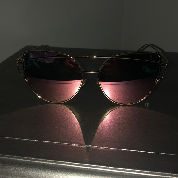 Accessories - Pink and Gold Fashion Sunglasses